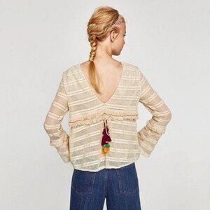 ZARA TRAFALUC Boho Tan Cream Crochet Fringe Pom Pom V Neck Top Size Large NWT